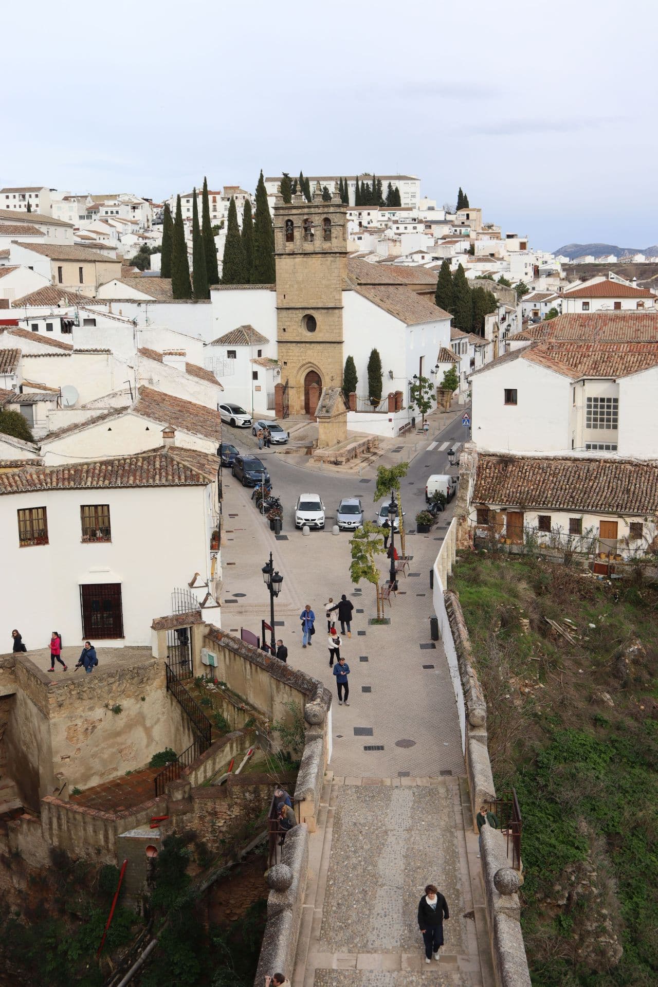 Image 3 of the Ronda gallery